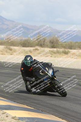 media/May-05-2025-Moto Forza (Mon) [[3c1838c5e5]]/2-B Group/Session 2 (Turn 7 Inside)/